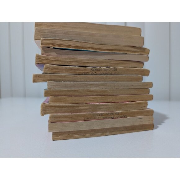 15 Vintage Sweet Valley High & Diaries Francine Pascal Books Lot Bundle - Picture 5 of 16